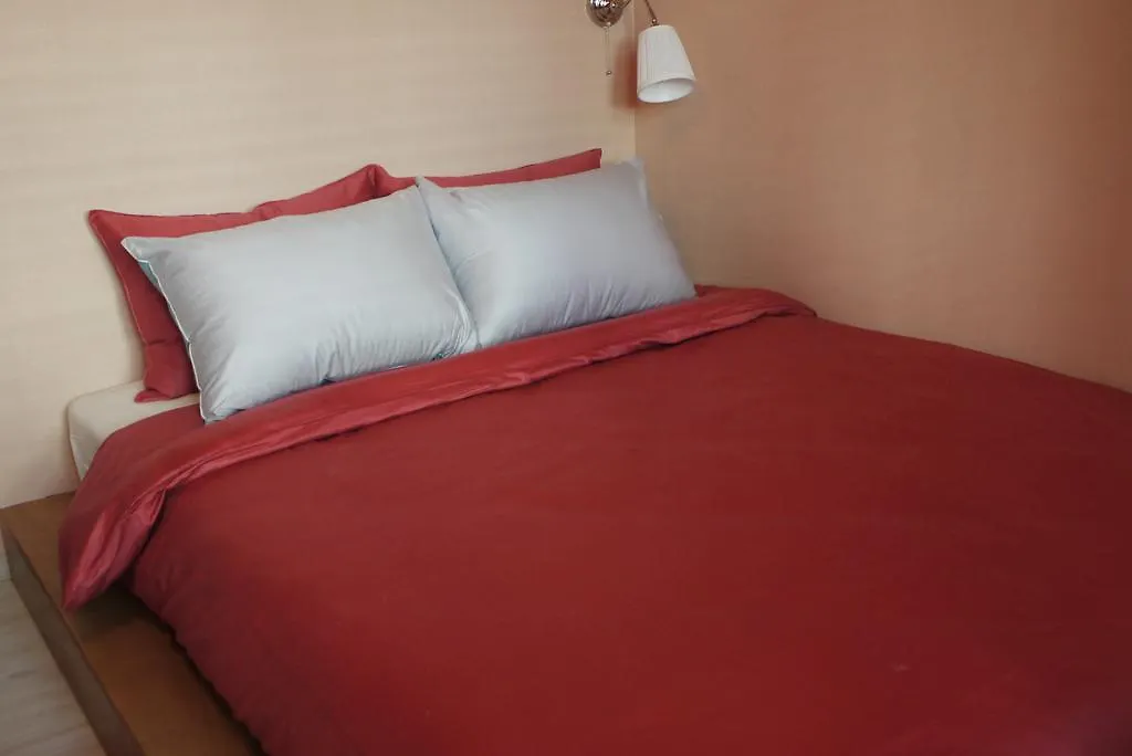 Plenty Guest House Seoul 2*,  South Korea
