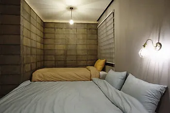 Plenty Guest House Seoul 2*,